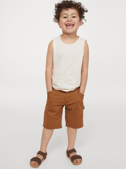 

H&M Boys Brown Solid Clamdiggers