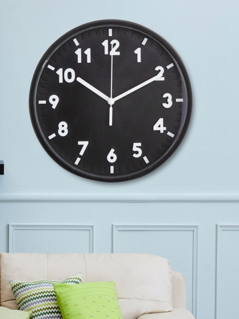 

Home Centre Black & White Contemporary Wall Clock