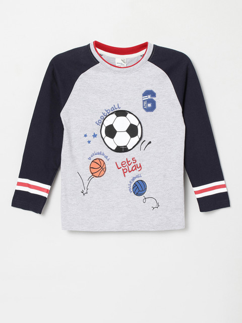 

max Boys Grey Printed Drop-Shoulder Sleeves Applique T-shirt