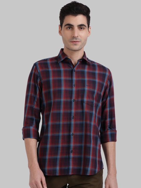 

ColorPlus Men Navy Blue Tailored Fit Checked Casual Shirt