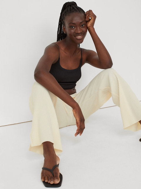

H&M White Ribbed Trousers
