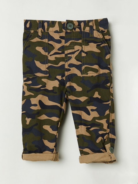 

max Boys Green Printed Regular Trousers Regular Trousers