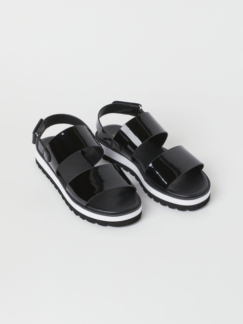 

H&M Girls Black Flatform Heels