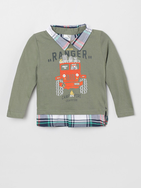 

max Boys Green Typography Printed V-Neck Applique T-shirt