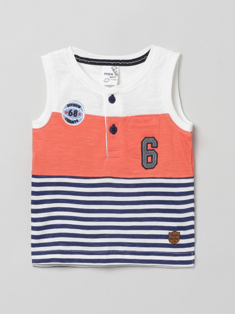 

max Boys White & Coral Pink Colourblocked T-shirt