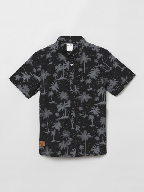 

max Boys Black & Grey Regular Fit Printed Casual Shirt
