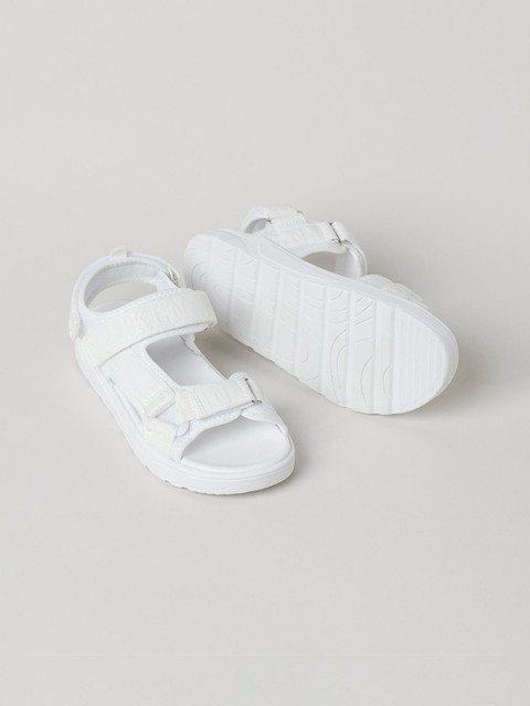 

H&M Girls White Open Toe Flats