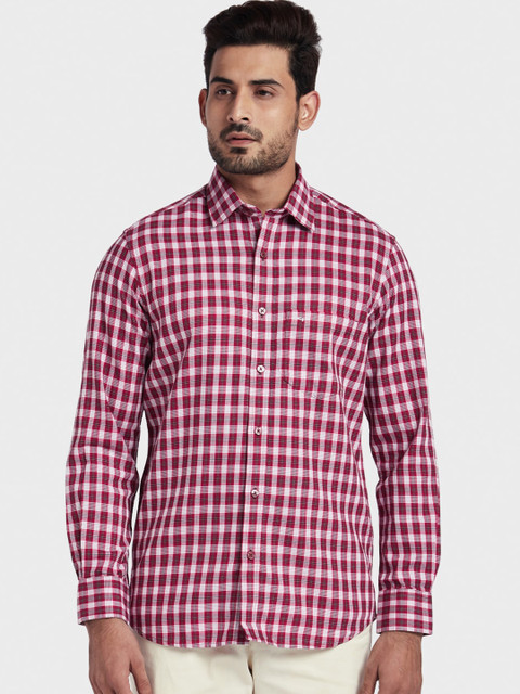 

ColorPlus Men Red Tailored Fit Checked Casual Shirt