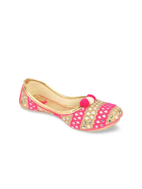 

DESI COLOUR Girls Pink Embellished Ethnic Mojaris Flats