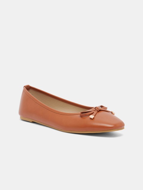 

shoexpress Women Tan Brown Ballerinas with Bows