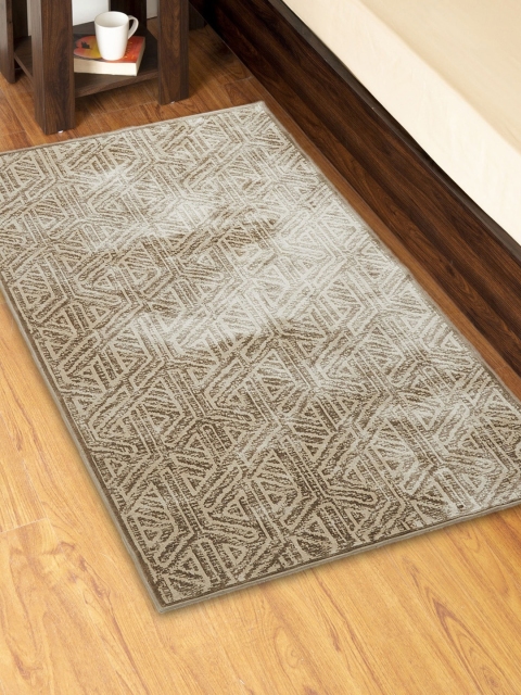 

Home Centre Brown & Beige Printed Anti-Skid Jacquard Carpet