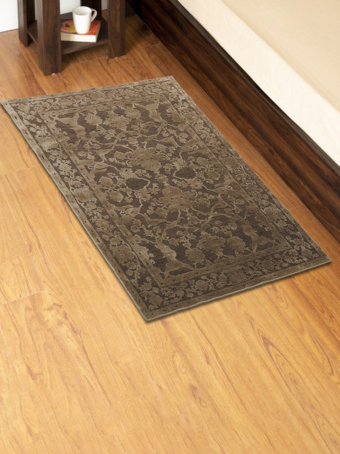 

Home Centre Brown & Beige Geometric Mono Burnish Anti-Skid Carpet
