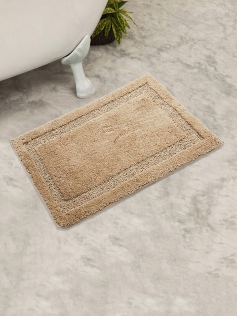 

Home Centre Beige Solid Anti-Skid Bath Mat