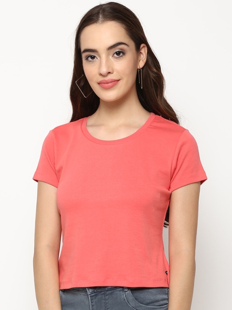 

V2 Value & Variety Coral Regular Knitted Crop Top