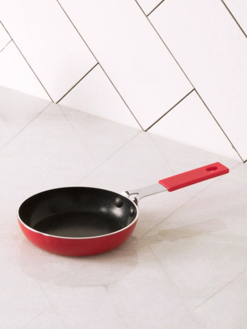 

Home Centre Red & Black Solid Aluminium Sydney Frying Pan