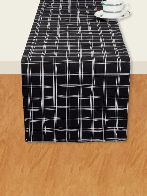 

Home Centre Black & White Geometric Printed Reversible Table Runner