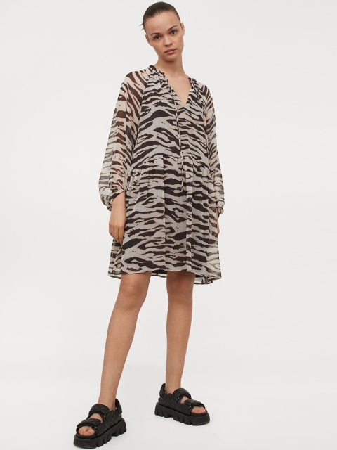 

H&M Women Beige & Black Balloon-Sleeved Dress