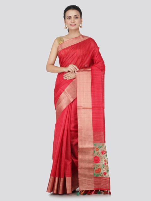 

PinkLoom Red & Gold-Toned Pure Silk Solid Tussar Saree