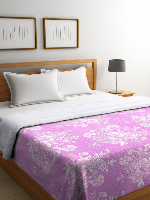 

NEUDIS Pink & White Floral AC Room 450 GSM Double Bed Comforter