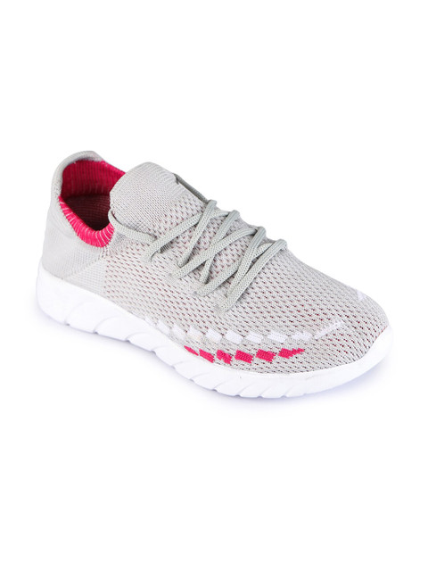 

TRASE Women Grey Textile Running Shoes