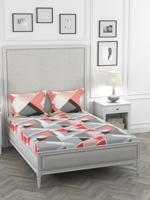 

Portico New York Pink & Grey Geometric 144 TC Cotton 1 Queen Bedsheet with 2 Pillow Covers