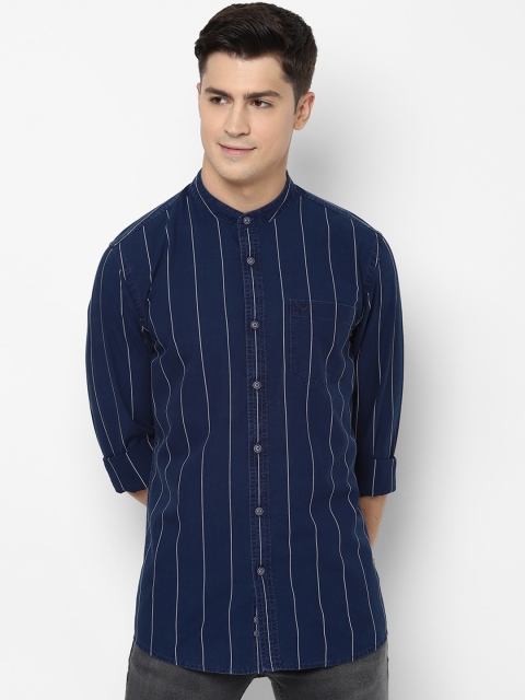 

Solly Jeans Co. Men Navy Blue & White Regular Fit Striped Cotton Casual Shirt