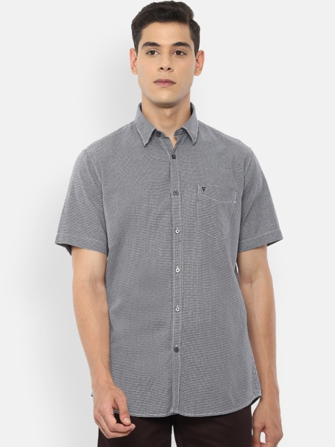 

Van Heusen Sport Men Black & White Checked Pure Cotton Slim Fit Shirt