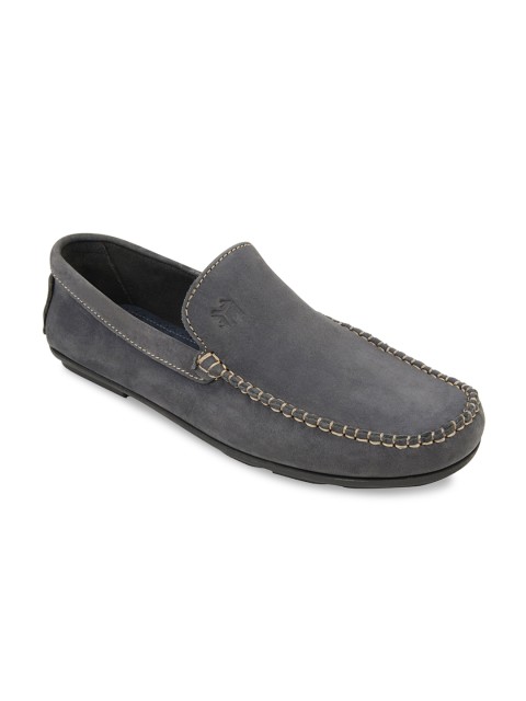 

Regal Men Grey Solid Driving Shoes
