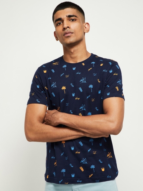 

max Men Blue Printed Slim Fit T-shirt