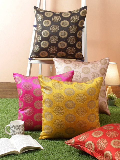 

RANGDESI Black & Red Set of 5 Ethnic Motifs Square Cushion Covers