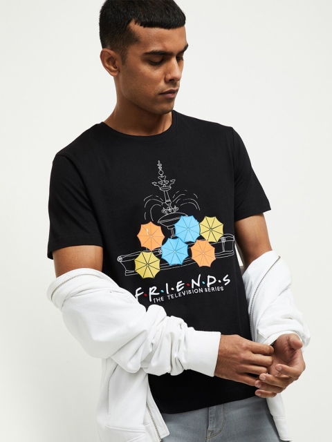 

max Men Black Friends Printed Slim Fit T-shirt