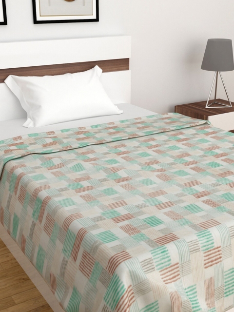

Home Centre White & Grey Geometric AC Room 210 GSM Single Bed Blanket