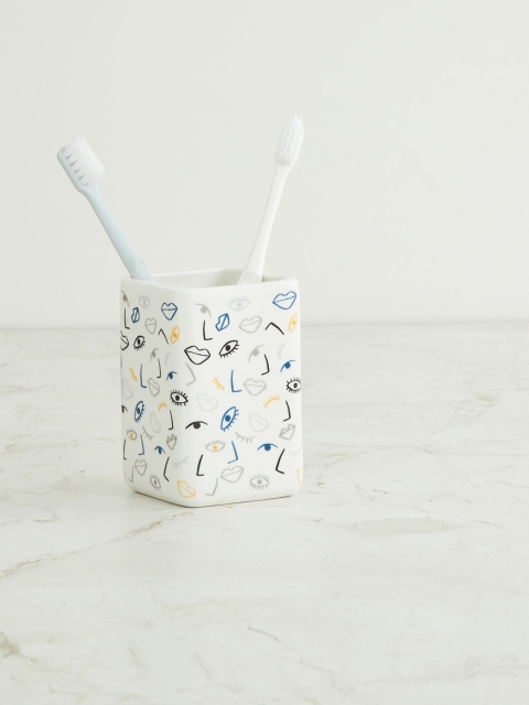 

Home Centre White & Black Medley Urban Chic Mesllisa Tooth Brush Holder