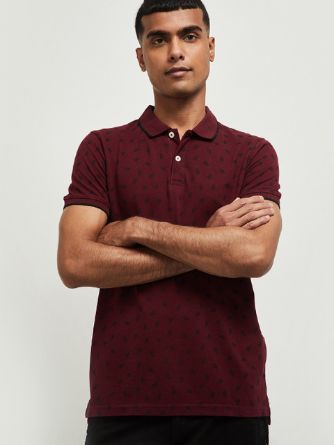 

max Men Red Printed Polo Collar T-shirt