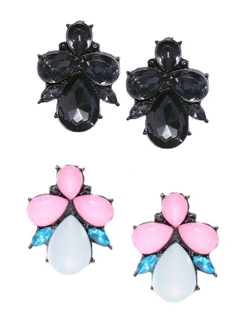 

OOMPH Set of 2 Contemporary Studs Earrings, Black