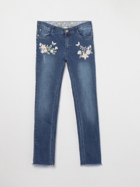 

max Girls Blue Light Fade Embroidered Jeans