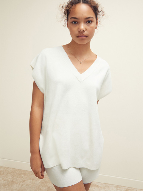

H&M Women White V-Neck Sweater Vest