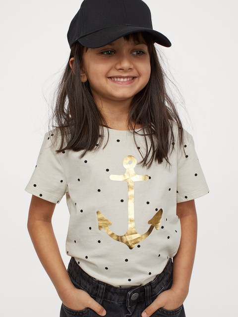 

H&M Girls Beige & Black Pure Cotton Printed T-shirt