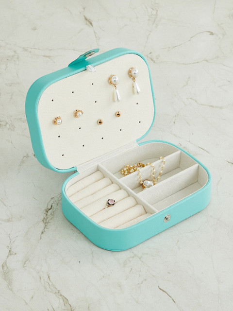 

Home Centre Blue Solid Regan Emma Travel Jewellery Box