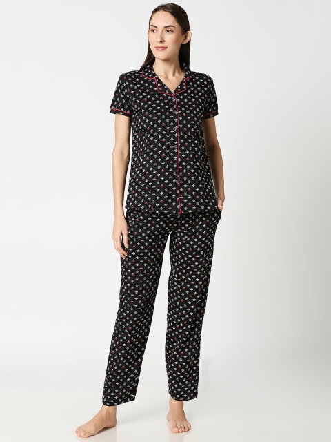 

AV2 Women Black & Pink Printed Night suit