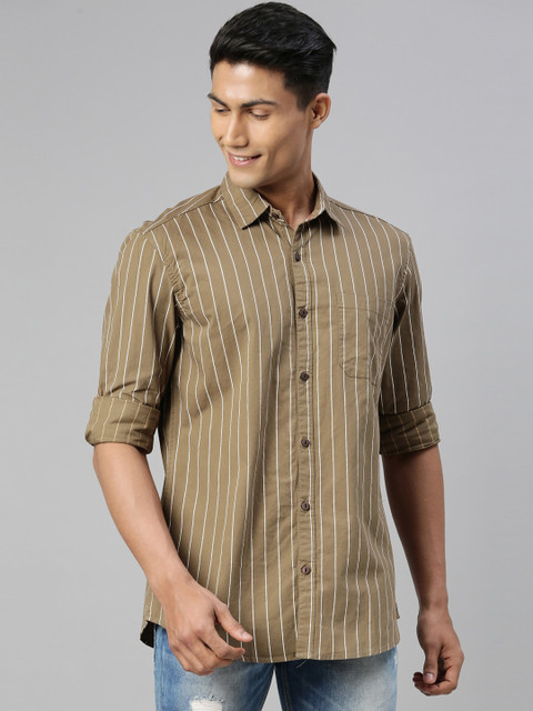 

William White Men Brown Slim Fit Striped Casual Shirt