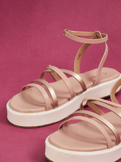 

Ginger by Lifestyle Women Pink & White Gladiators