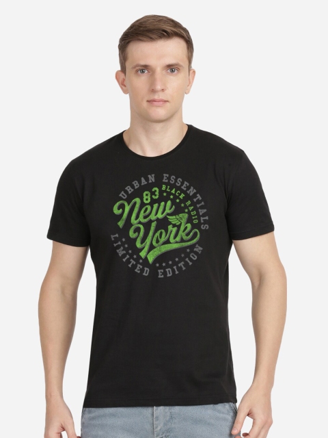 

MASH UNLIMITED Men Black Printed Round Neck Cotton T-shirt