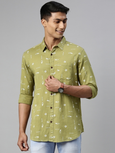 William White Men Green Slim Fit Printed Casual Shirt