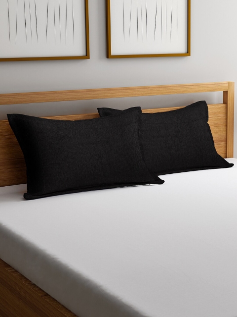 

KLOTTHE Set Of 2 Black Solid Cotton Pillow Covers With Fillers