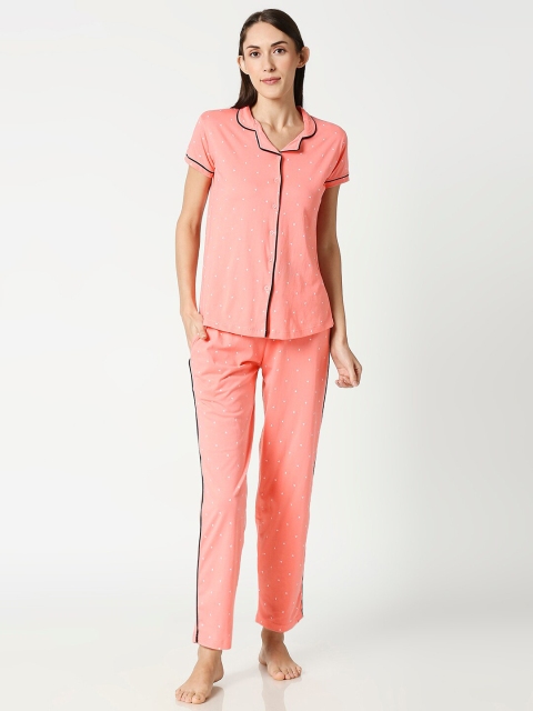 

AV2 Women Peach-Coloured & White Printed Night suit
