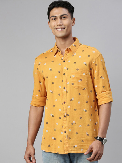 

William White Men Mustard Printed Slim Fit Casual Shirt