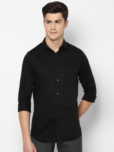 

Allen Solly Men Black Slim Fit Solid Casual Shirt