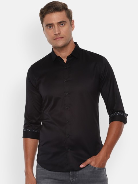 

V Dot Men Black Skinny Fit Solid Casual Shirt