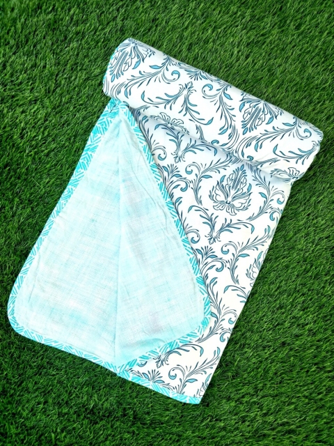 

BELLA CASA Blue & White Ethnic Motifs AC Room 180 GSM Single Bed Dohar